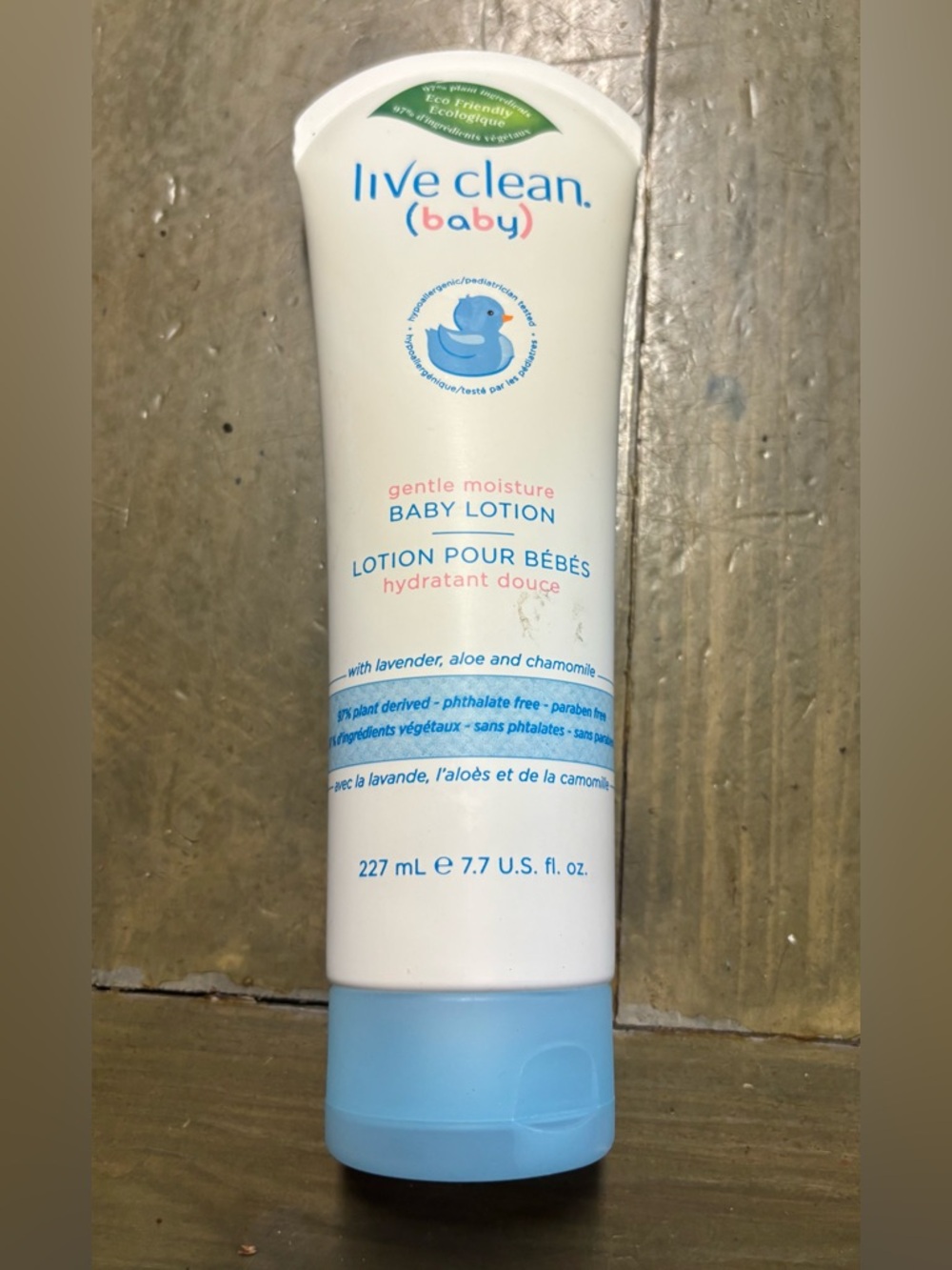 New Live Clean Baby Gentle Moisture Baby Lotion, 7.7 Oz.  Retail 15.99